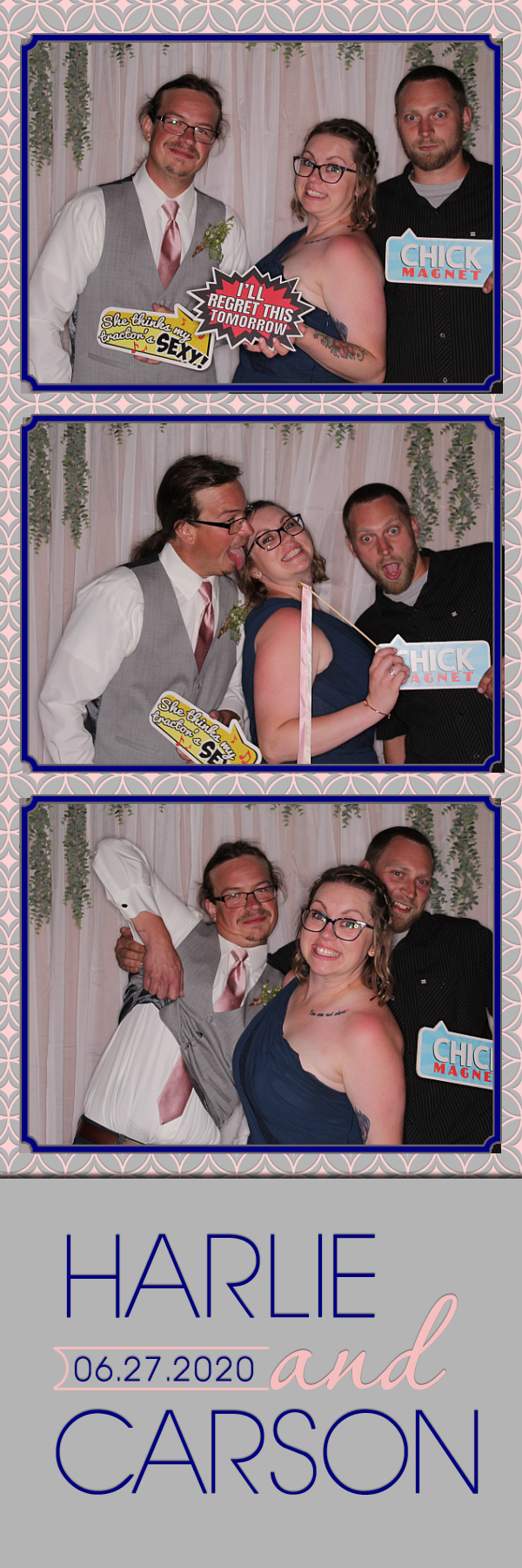 Carson and Harlie's Wedding | View more photos from the event at gallery.photoboothbillings.com/u/PhotoBoothBillings/Carson-and-Harlies-Wedding